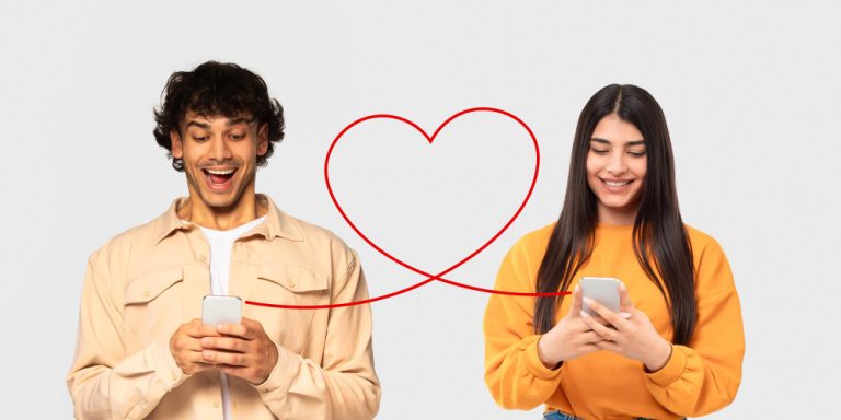 A imagem representa app de relacionamento sênior.